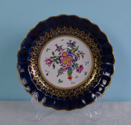 Worcester First Period Dessert Plate Mazarine Blue Polychrome Enamels C.1770