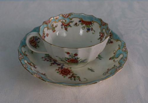 fig 1. Worcester First Period Cup & Saucer 2 Quail Pattern c.1760 Fluted Kakiemon Palette Dr Wall Two Early Imari