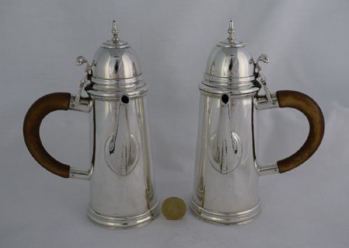 fig 1. Lovely Pair Silver Cafe Au Lait Pots William Comyns Walnut Side Handles George V Chocolate 1913