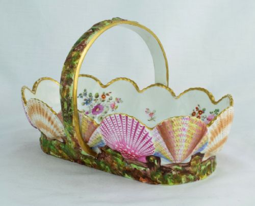 Pretty Spode Porcelain Scallop Shell Basket Regency C.1820 Antique
