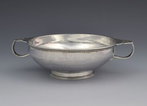 Pretty Arts & Crafts Silver Quaich Porringer John Sidney Reeve 1914 George V Guild Handicraft Antique