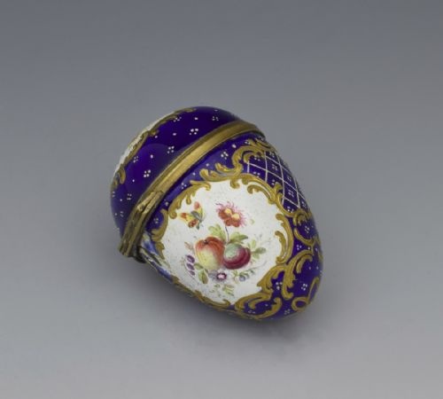 fig 1. 18thC South Staffordshire Enamel Bonbonniere Birds & Fruit