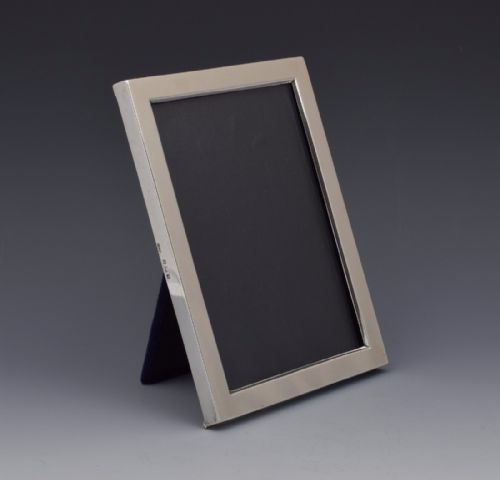George V Silver Photograph Frame E Mander & Son