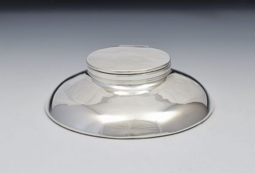 fig 1. Unusual Slim Silver Art Deco Capstan Inkwell Charles Boyton & Sons