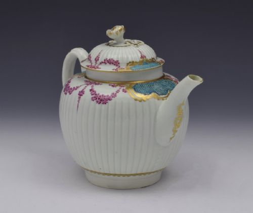 fig 1. First Period Worcester Sevres Style Teapot, c.1770