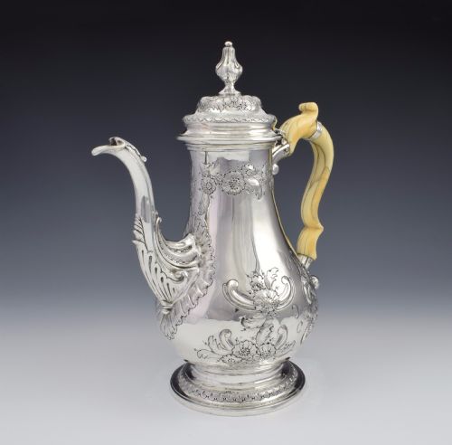 fig 1. George III Silver Coffee Pot London 1817 Samuel Knight Georgian