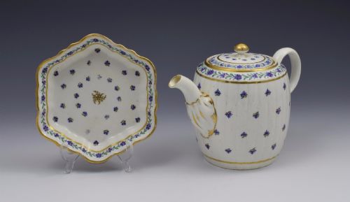 Caughley Barrel Fluted Teapot & Stand French Sprig Pattern C.1785
