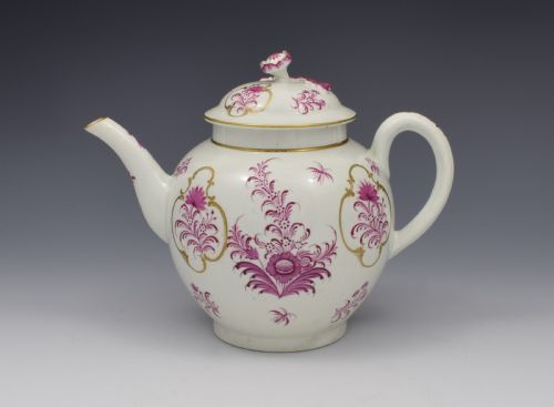 fig 1. First Period Worcester Meissen style Puce Teapot & Stand