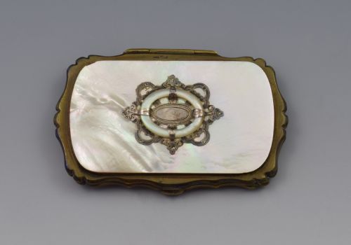 19thc French Mother of Pearl Coin Purse