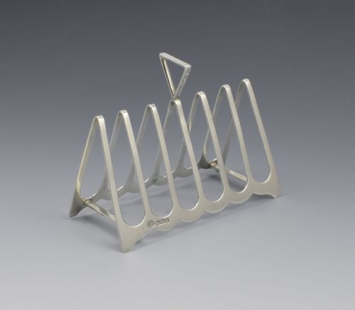 Art Deco Silver Triangular 6 Slice Toast Rack William Hutton