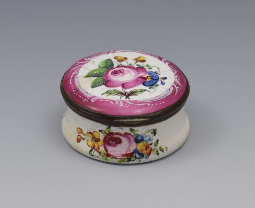 fig 1. 18th Century Staffordshire Bilston Enamel Floral Snuff Box