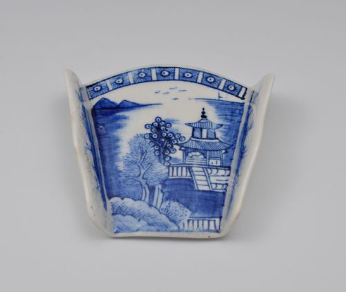 fig 1. 18th Century Derby Porcelain Blue & White Asparagus Server c.1775