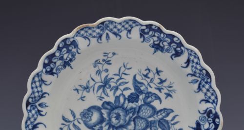 fig 1. Very Small First Period Worcester Pine Cone Pattern Plate c.1775