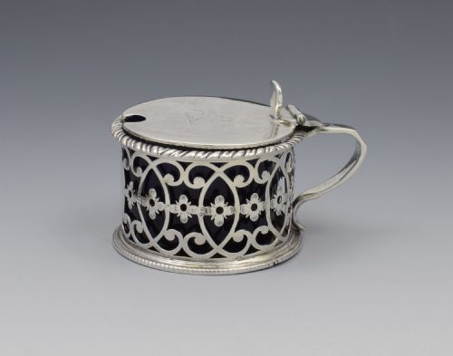 fig 1. Georgian Pierced Silver Drum Mustard Pot 1773