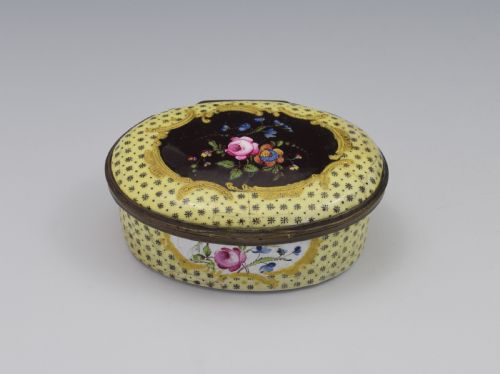 fig 1. Large South Staffordshire Bilston Yellow Enamel Snuff Box