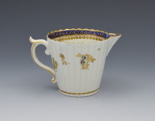 Caughley Porcelain Fluted Cream Jug Dresden Flowers C.1790