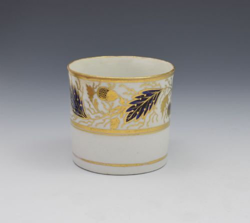 fig 1. Georgian New Hall Porcelain Coffee Can Oak Leaves Acorns Pattern 524