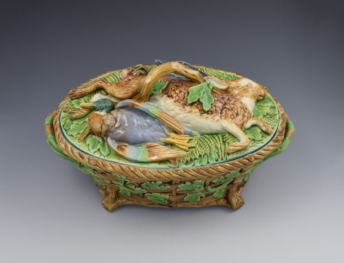 Victorian Minton Majolica Mallard Blackbird Rabbit Game Pie Dish 1862
