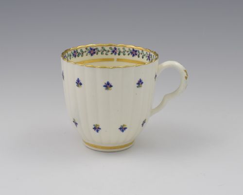 fig 1. 18th Century Caughley Porcelain Broseley Fluted Coffee Cup c.1795