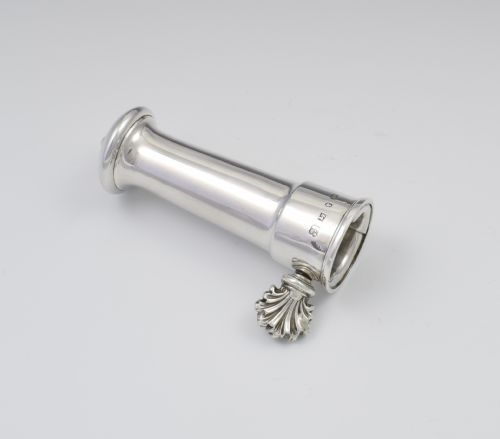 Victorian English Silver Lamb Bone Holder "Manche a Gigot"