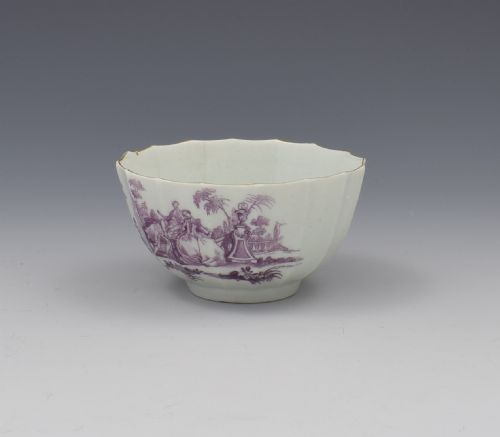 fig 1. Rare Worcester Porcelain Lilac Printed L'Amour Tea Bowl