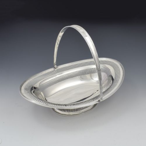 George V Swing Handled Silver Table / Bread Basket