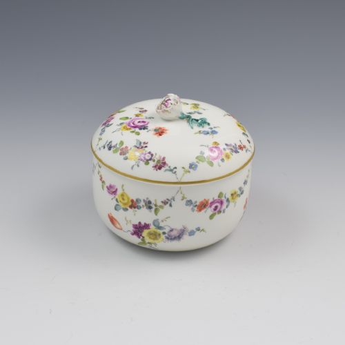 18th Century Meissen Porcelain Sugar Bowl & Cover C.1763-1774
