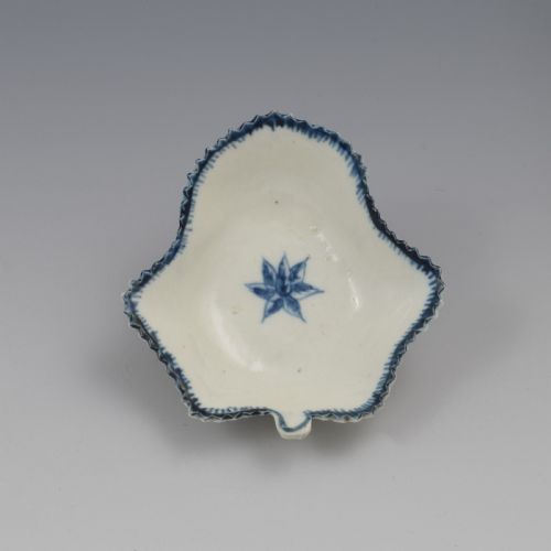Rare Caughley Porcelain Pickle Leaf Dish Single Flowerhead Pattern