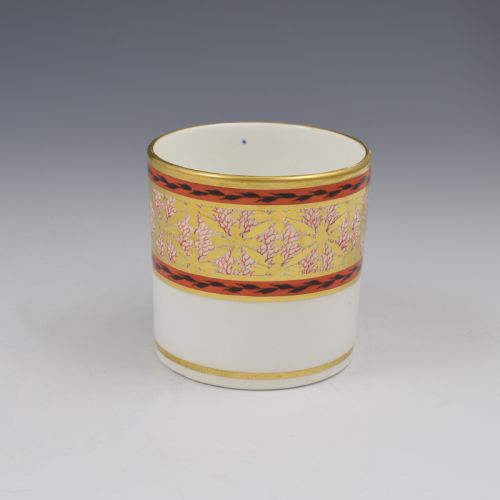 fig 1. Georgian Spode Porcelain Coffee Can Pattern 643 c.1800