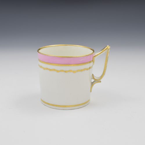 Derby Porcelain Coffee Can Pink Ground Ear Shape Handle C.1815 Pattern 205