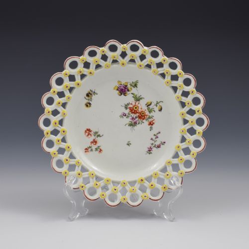 Derby Porcelain Cotton Stem Painter Spectacle Plate C.1760