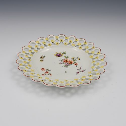 fig 1. Derby Porcelain Cotton Stem Painter Spectacle Plate c.1760