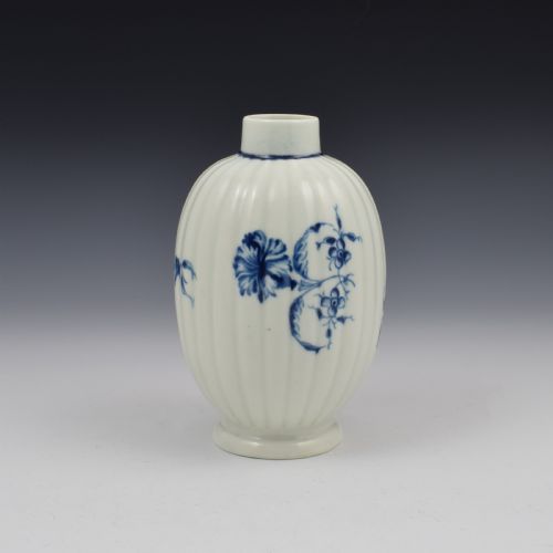 First Period Worcester Porcelain the Gilliflower Pattern Fluted Tea Canister C.1770