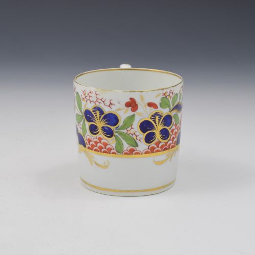 fig 1. Chamberlain's Worcester Porcelain Coffee Can Pattern 492, c.1805