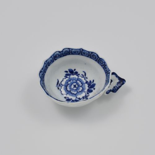 Derby Porcelain Blue & White Wine Taster / Tastevin C.1770