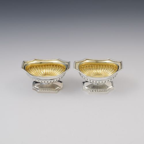 George III Pair of Neoclassical Silver Salts Robert & Samuel Hennell Set 2