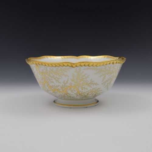 Large Flight, Barr & Barr Worcester Porcelain Gilt Seaweed Bowl C.1815