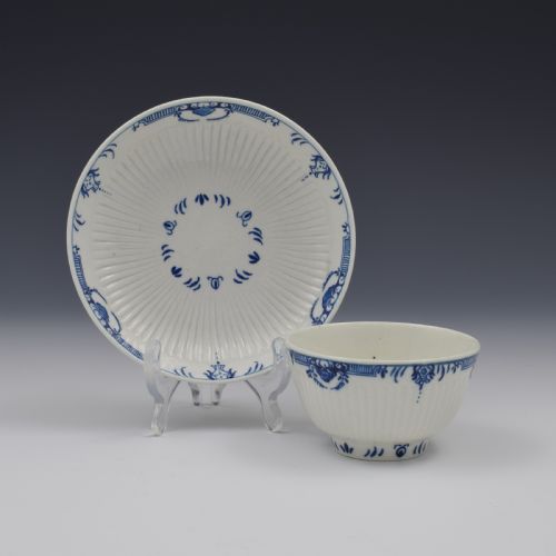 First Period Worcester Porcelain Ribbed Tea Bowl & Saucer Lambrequin Border