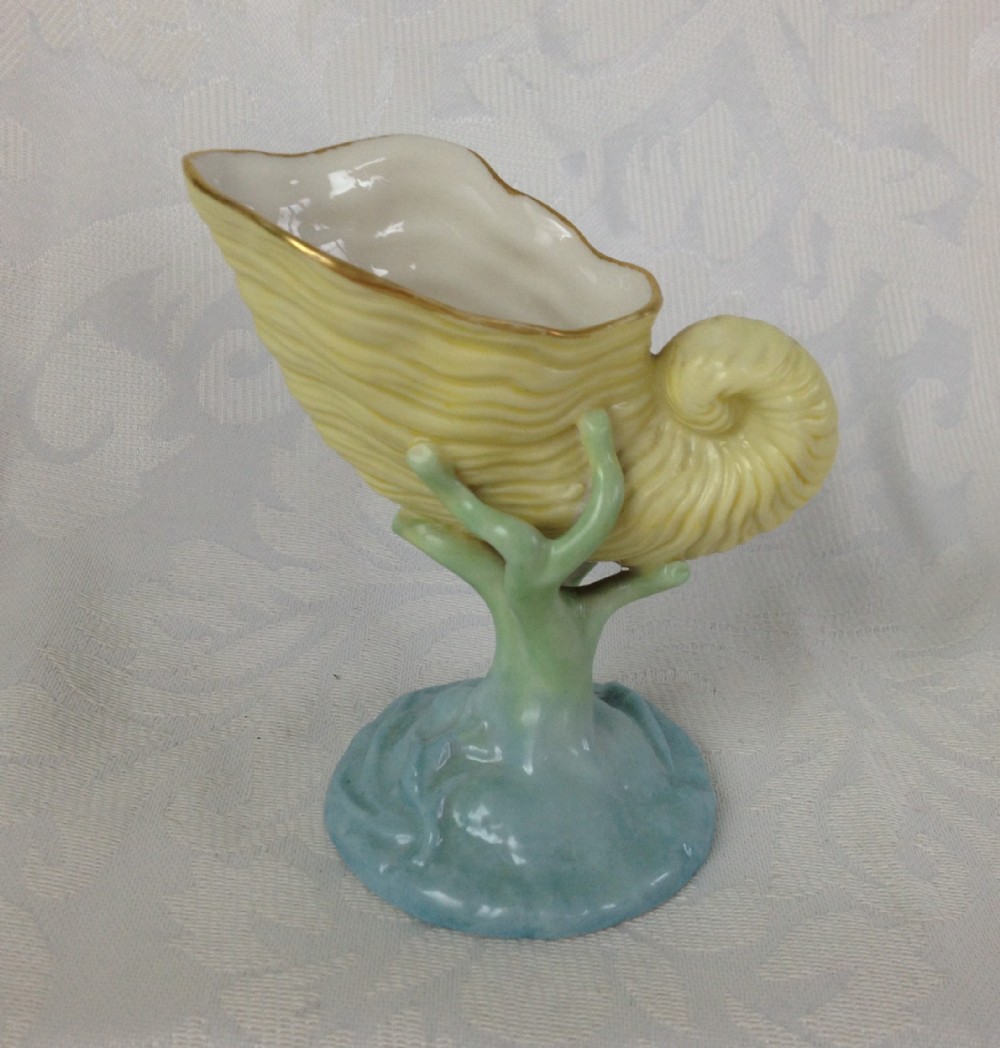 Pretty Miniature Art Nouveau Royal Worcester Nautilus Shell Posy Vase Table Salt 1908 