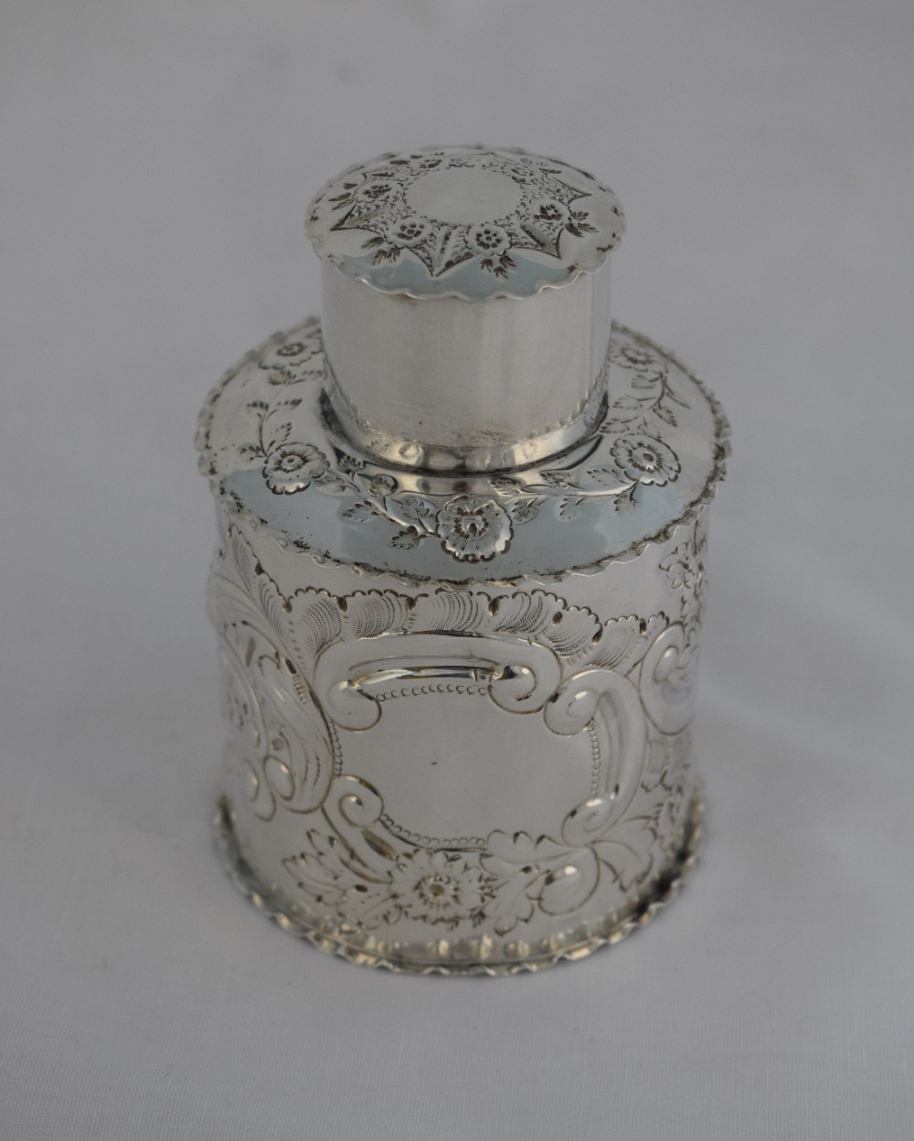 Pretty Victorian Silver Tea Caddy Canister Deakin & Francis 1899 Embossed Roses Vacant Cartouche