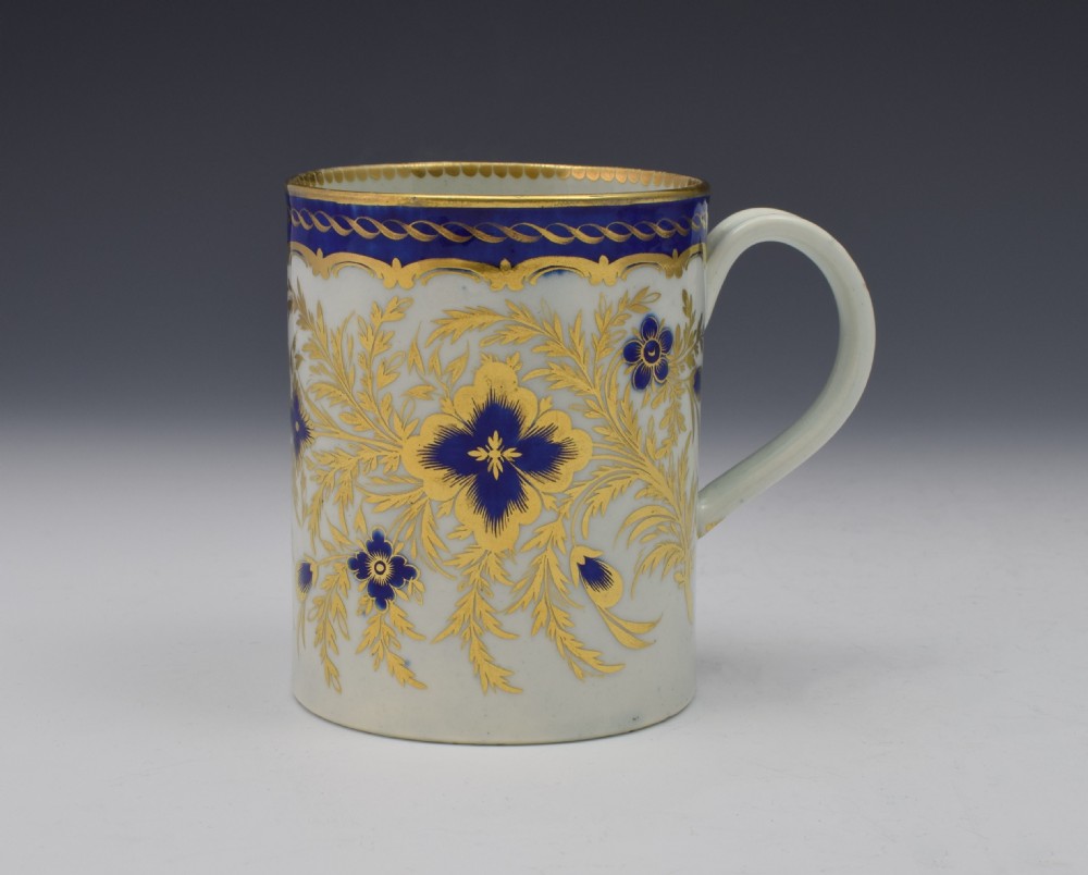 Stunning First Period Worcester Porcelain Mug  c.1785