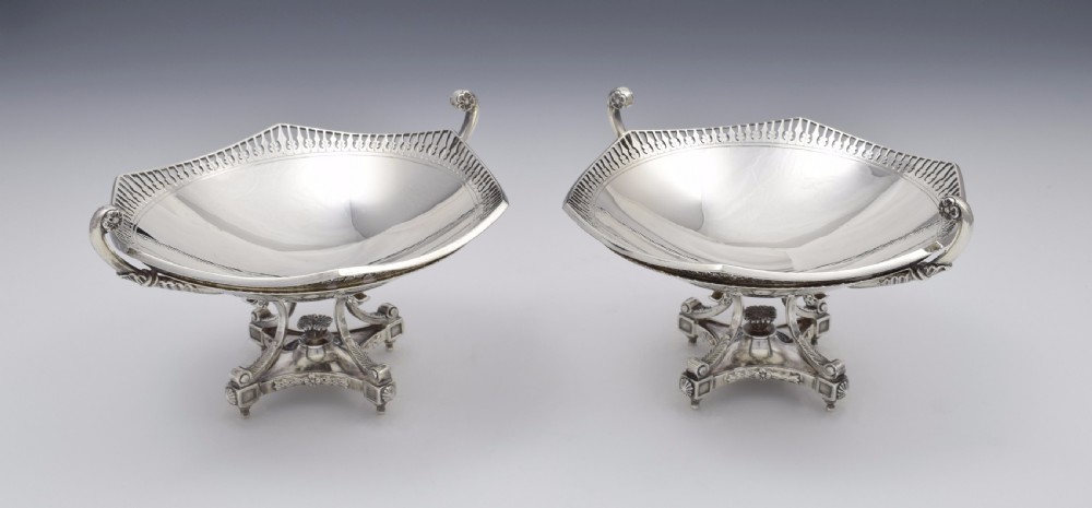 Fine Ornate Pair George V Silver Sweetmeat Dishes D&M Davis View V