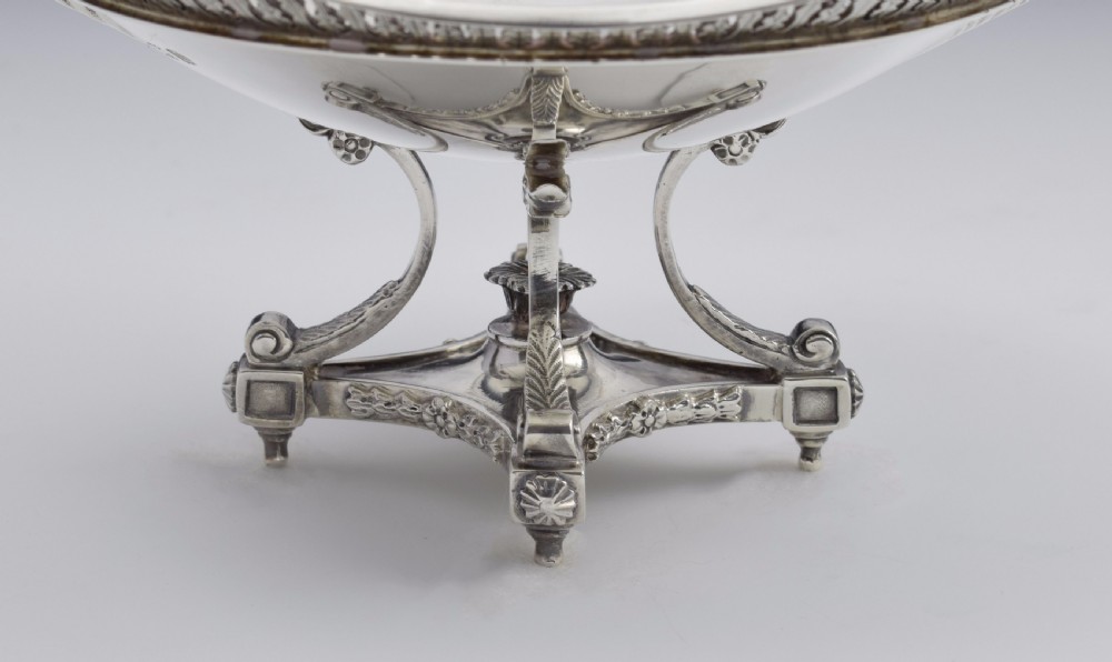 Fine Ornate Pair George V Silver Sweetmeat Dishes D&M Davis View IX
