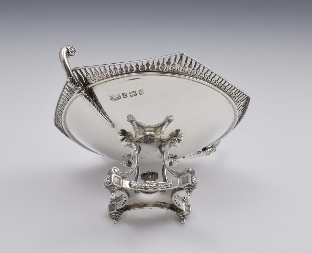 Fine Ornate Pair George V Silver Sweetmeat Dishes D&M Davis View XII