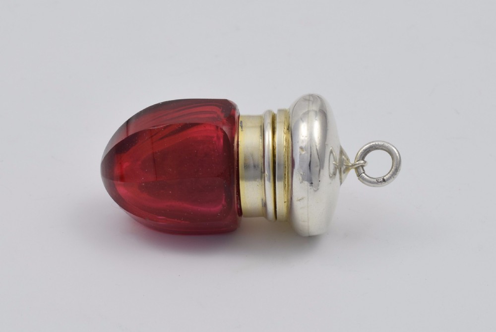Small Victorian Ruby Glass & Silver Vinaigrette In Velvet Case View IV