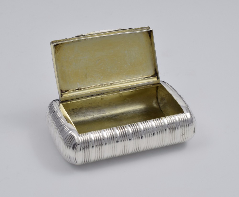 George III Fine Ribbed Silver Snuff Box 1810 Shekleton View XIV