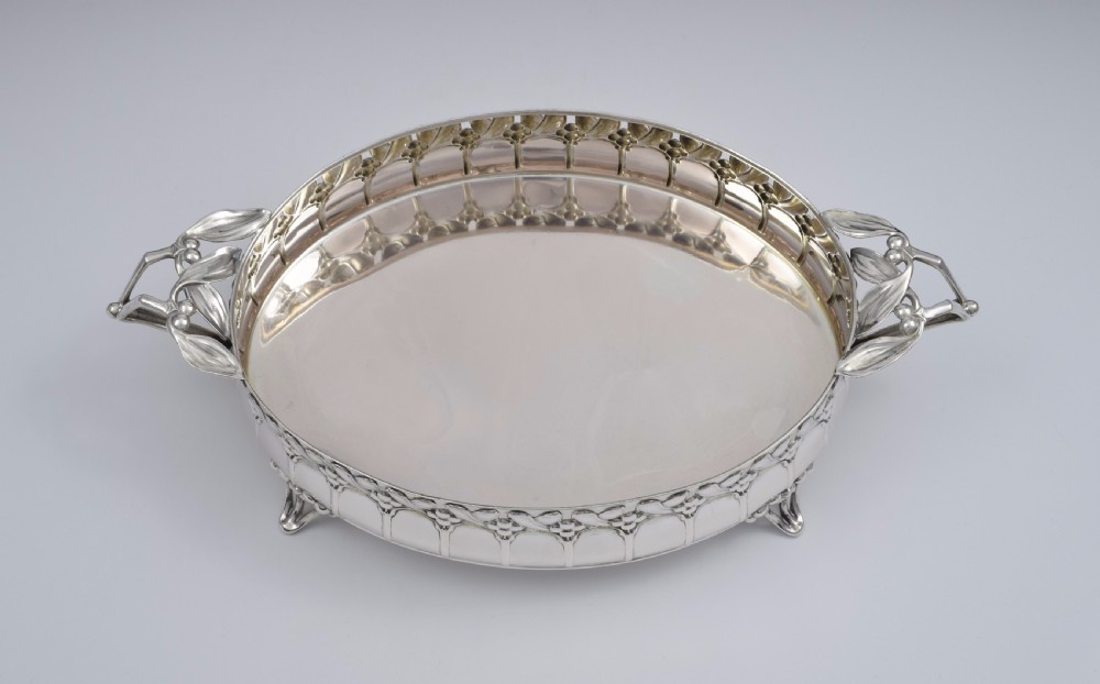 Art Nouveau German Silver Mistletoe Fruit Dish Wilkens & Sohne View IV
