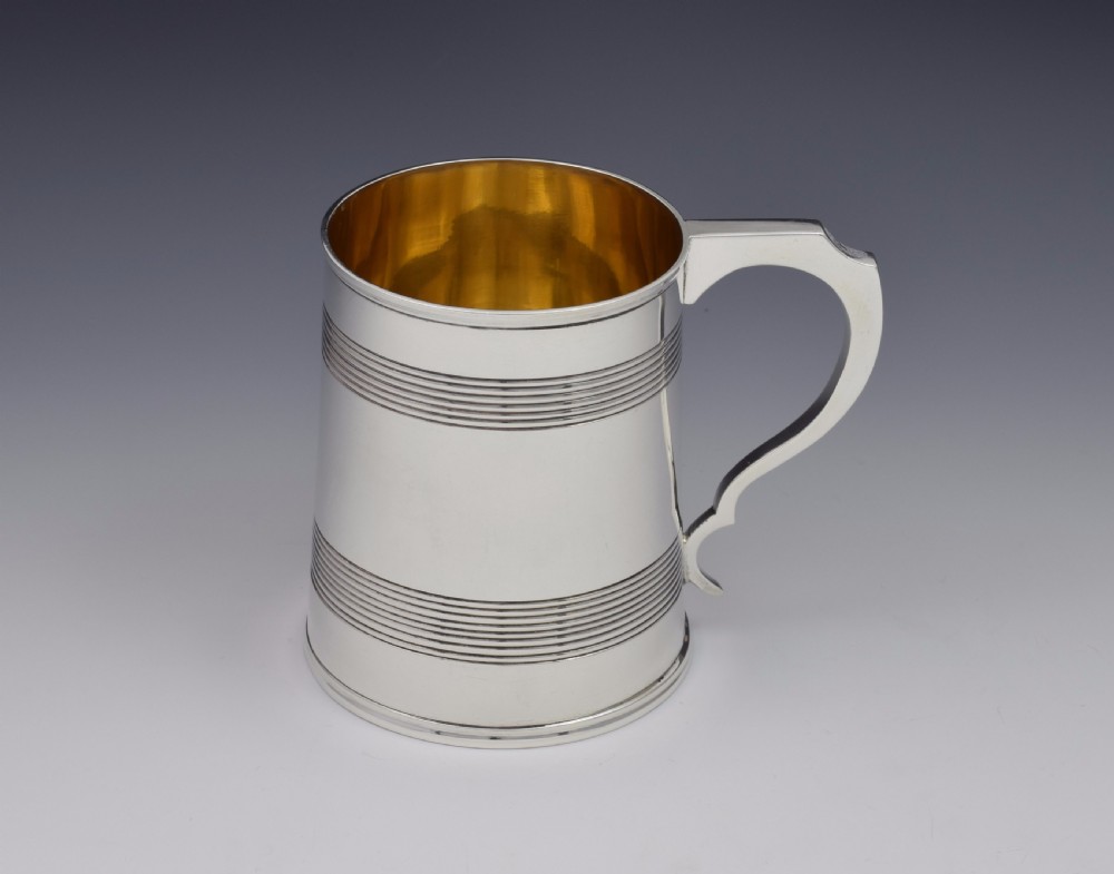 Victorian Silver 1 Pint Beer Mug Tankard Gilt Interior View II