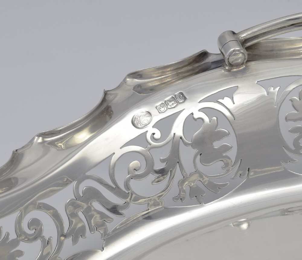 George V Silver Table Bread Basket Alexander Clark & Co. Sheffield 1920 View XI
