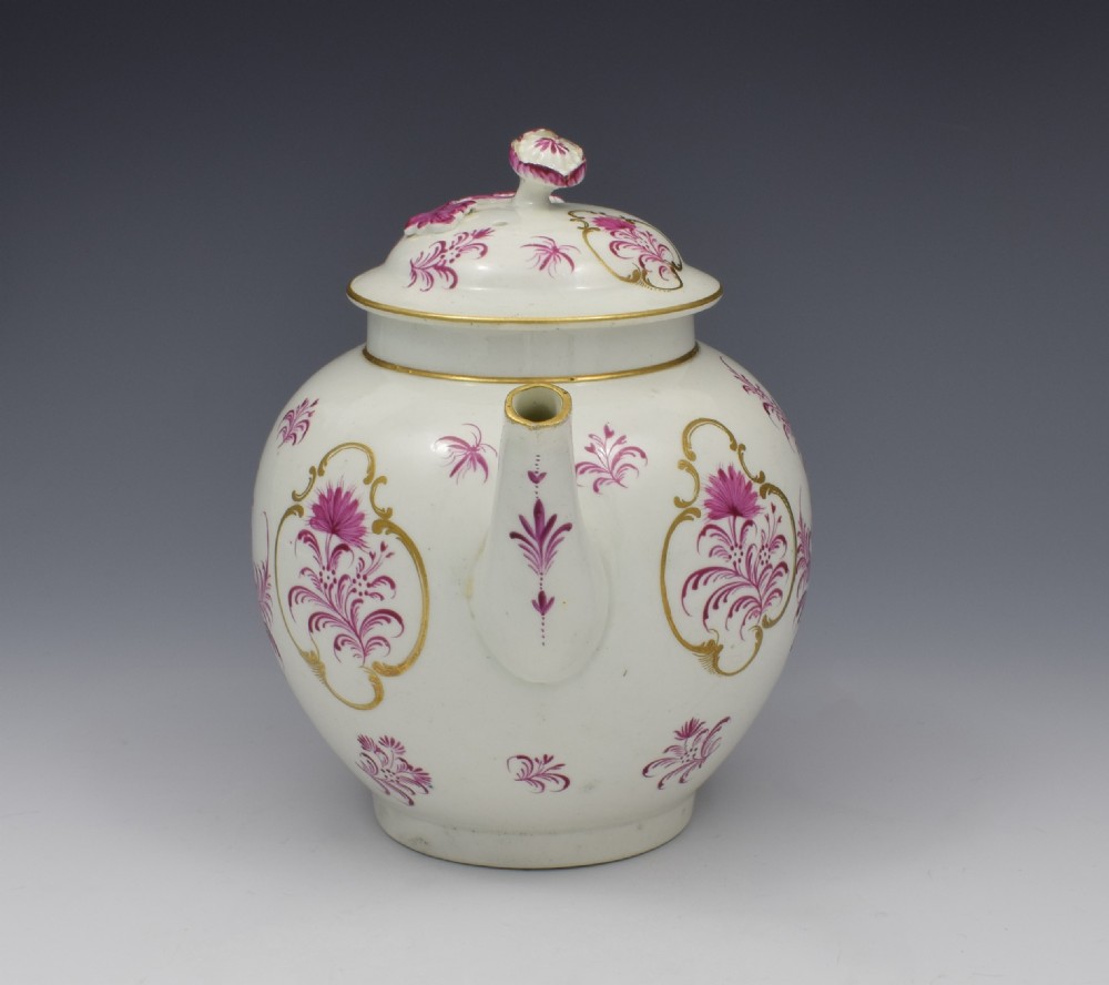 First Period Worcester Meissen style Puce Teapot & Stand View IV